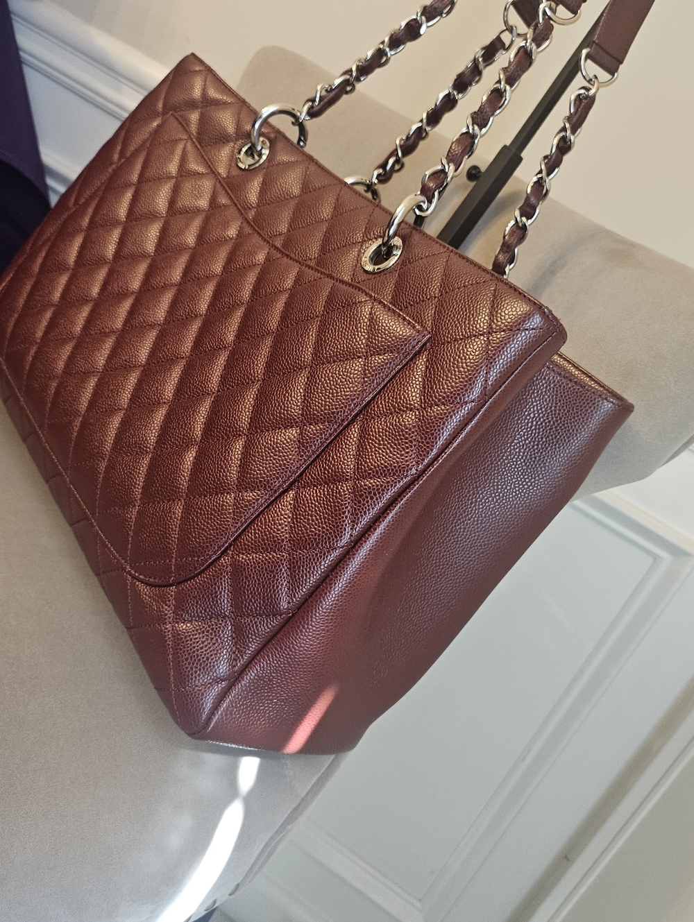 CHANEL GST XL Burgundy Caviar Leather Tote Silver HW Series 17 Discontinued - Picture 6 of 16